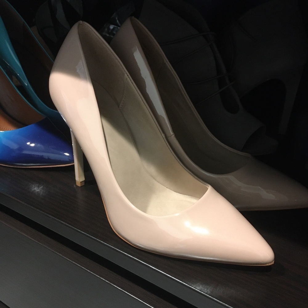 Mix no. 6 heels